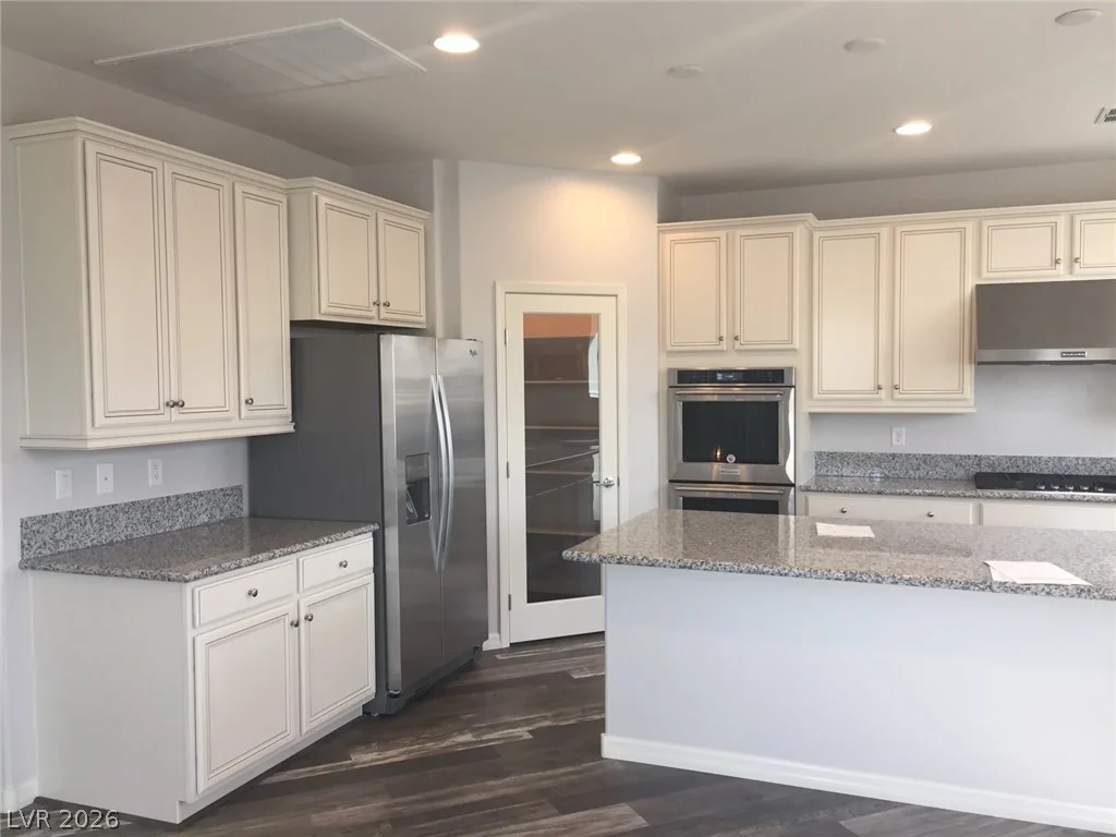 8109 Muir Brook, Las Vegas, NV 89113