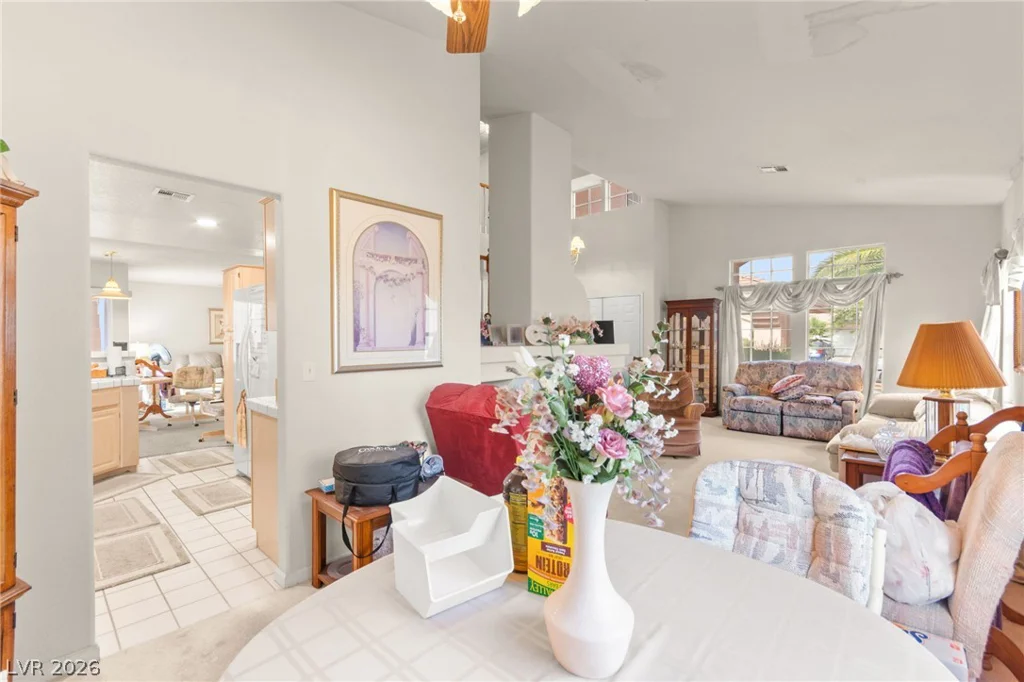 3561 Scottsbluff, Las Vegas, NV 89129