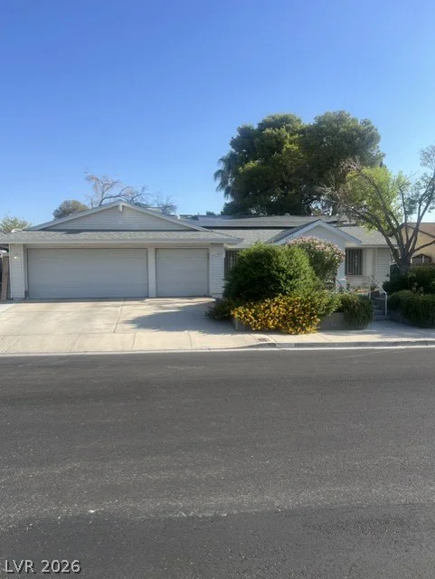 6184 Katella, Las Vegas, NV 89118