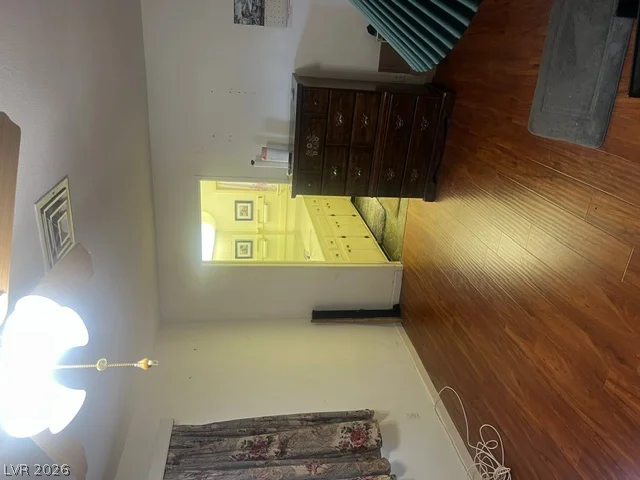 6184 Katella, Las Vegas, NV 89118