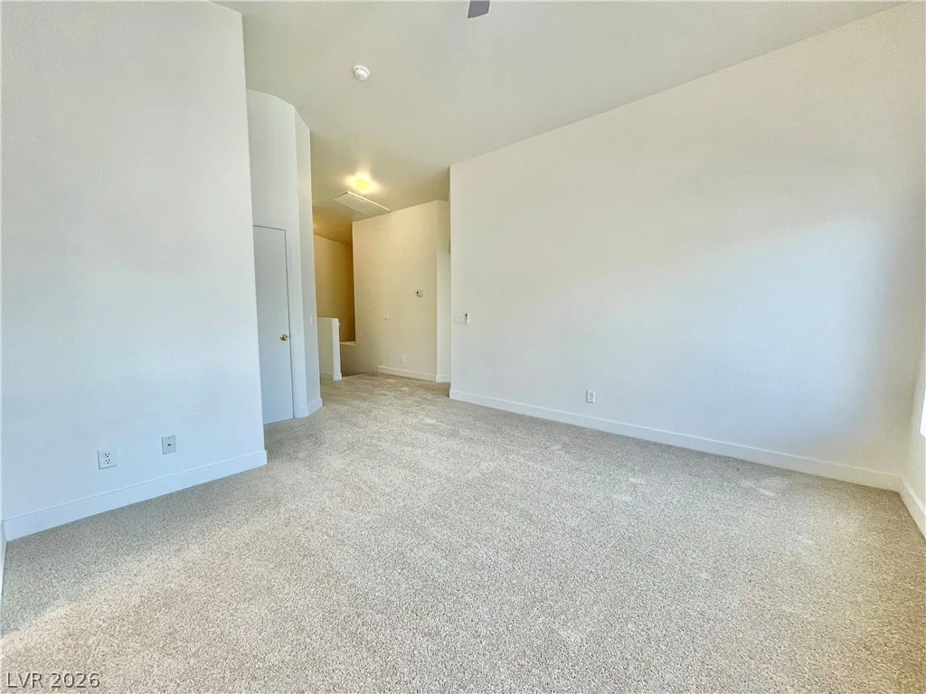 5944 Trickling Descent, Henderson, NV 89011