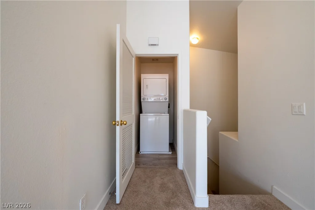 5944 Trickling Descent, Henderson, NV 89011