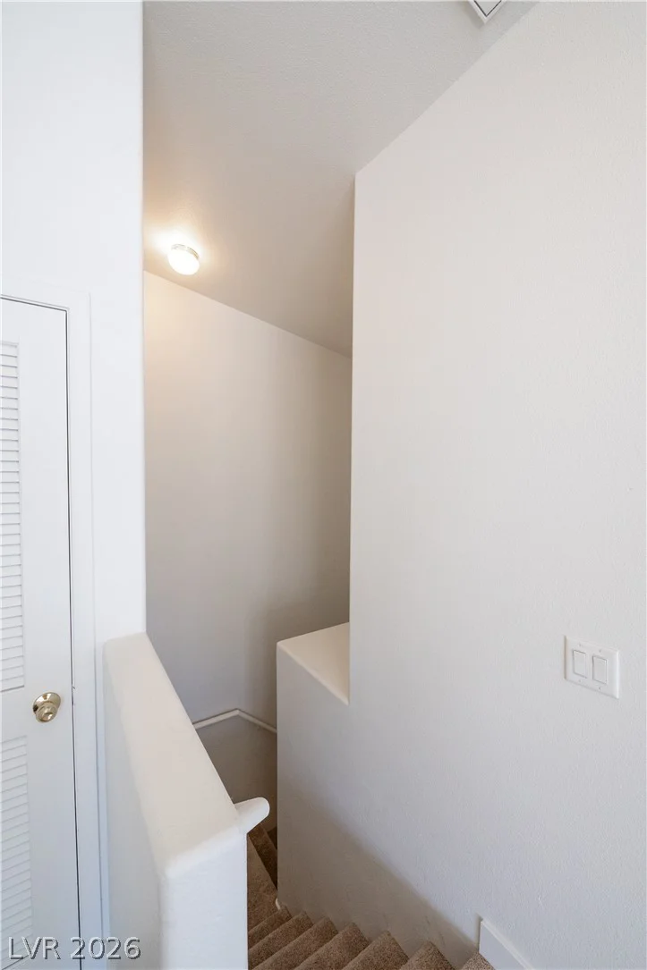 5944 Trickling Descent, Henderson, NV 89011