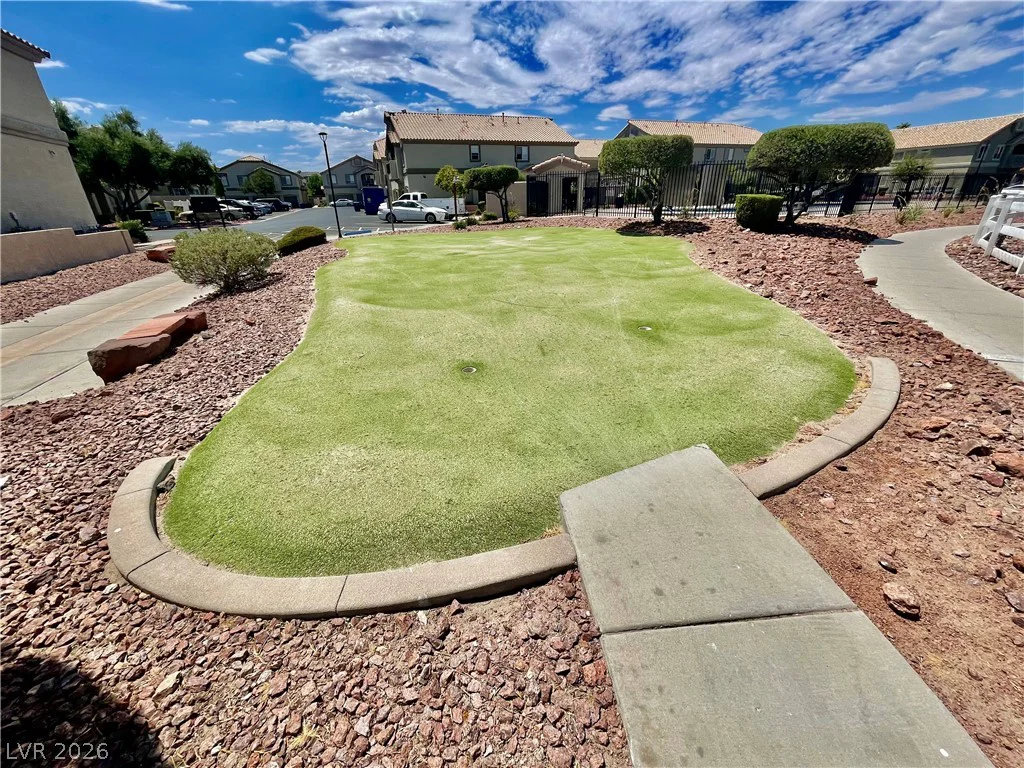 5944 Trickling Descent, Henderson, NV 89011