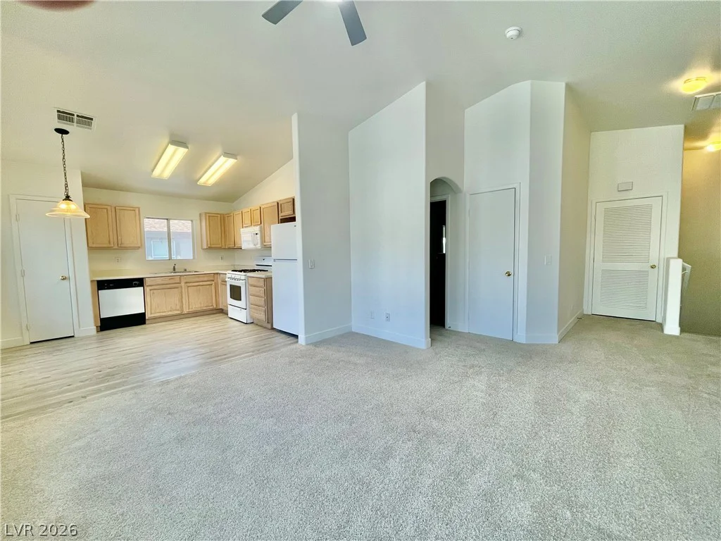 5944 Trickling Descent, Henderson, NV 89011