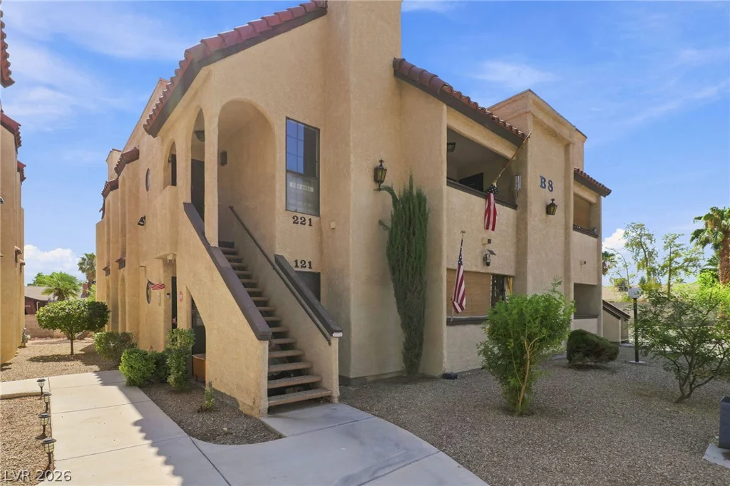 1751 Reno, Las Vegas, NV 89119