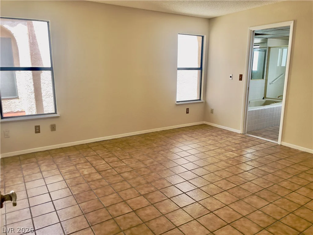 1751 Reno, Las Vegas, NV 89119