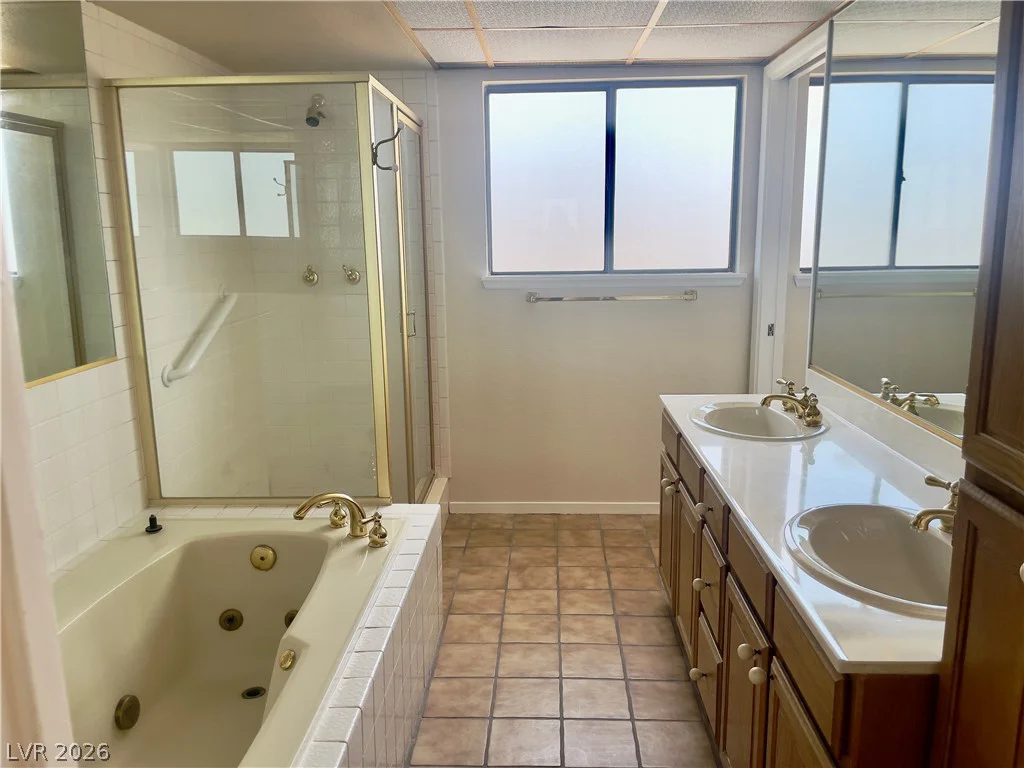 1751 Reno, Las Vegas, NV 89119