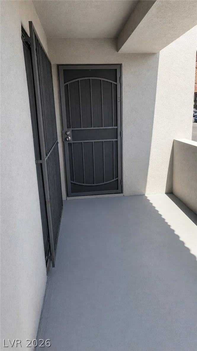 6938 Issac, Las Vegas, NV 89156