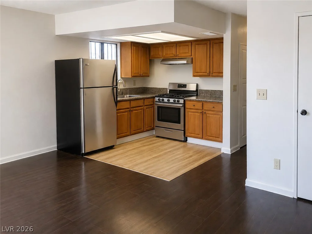 6938 Issac, Las Vegas, NV 89156