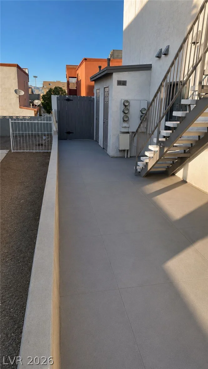 6938 Issac, Las Vegas, NV 89156