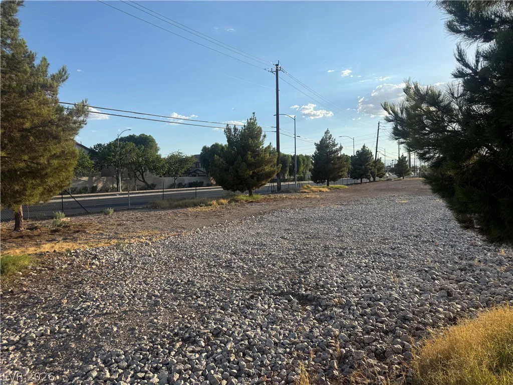 51 Madge, Las Vegas, NV 89110