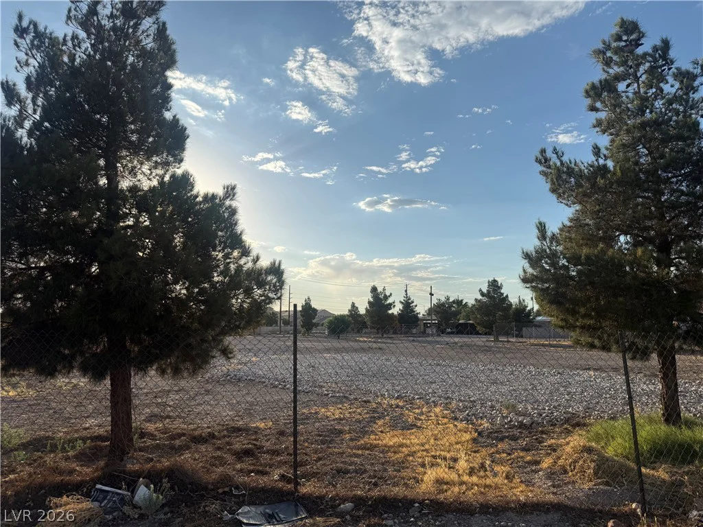 51 Madge, Las Vegas, NV 89110
