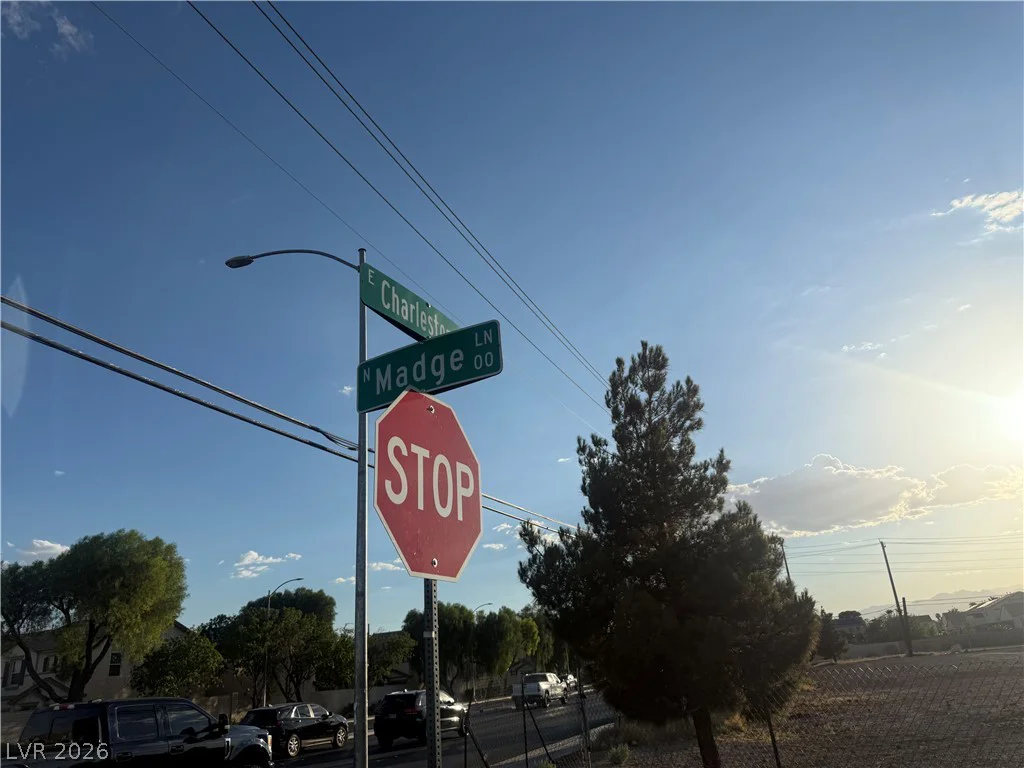 51 Madge, Las Vegas, NV 89110