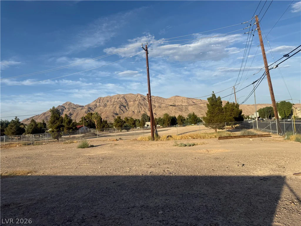 51 Madge, Las Vegas, NV 89110