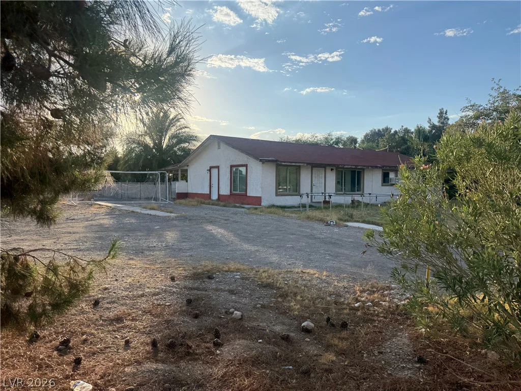 51 Madge, Las Vegas, NV 89110
