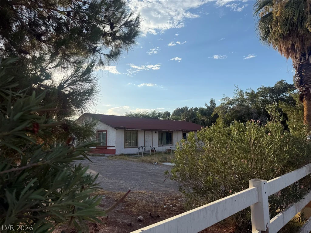 51 Madge, Las Vegas, NV 89110