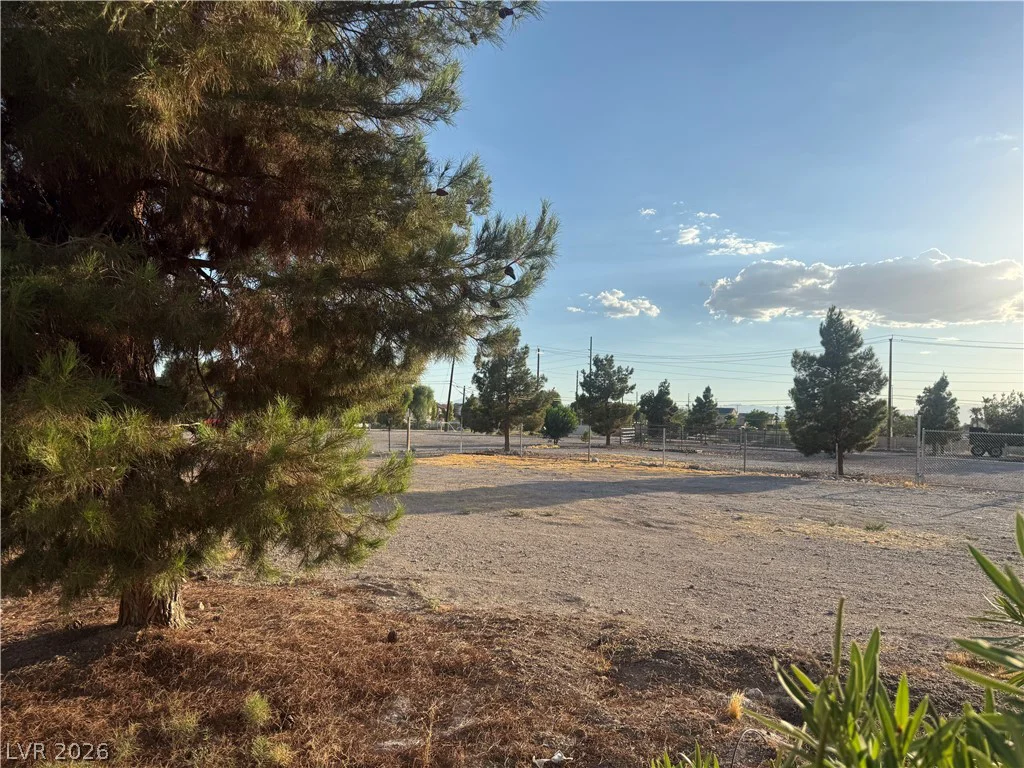 51 Madge, Las Vegas, NV 89110