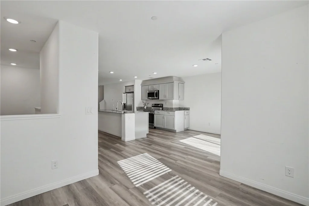 12328 Golden Wreath, Las Vegas, NV 89183
