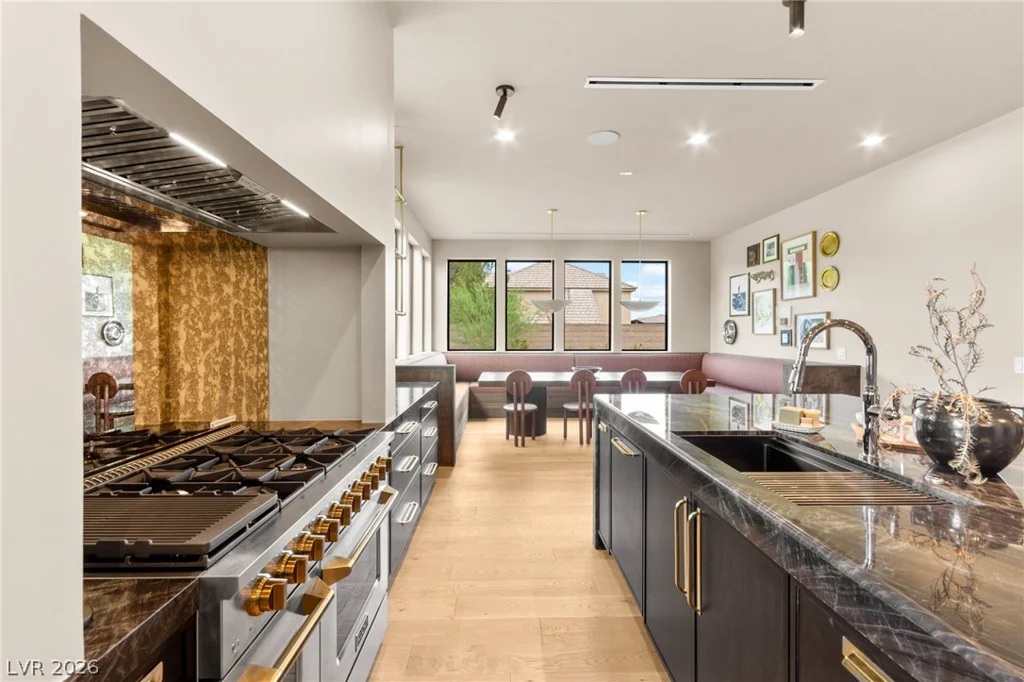8565 Stange, Las Vegas, NV 89129