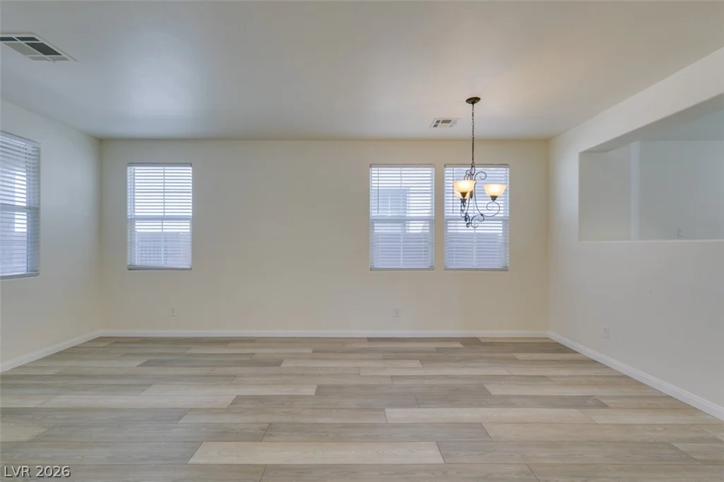 10006 Dancing Lasso, Las Vegas, NV 89178