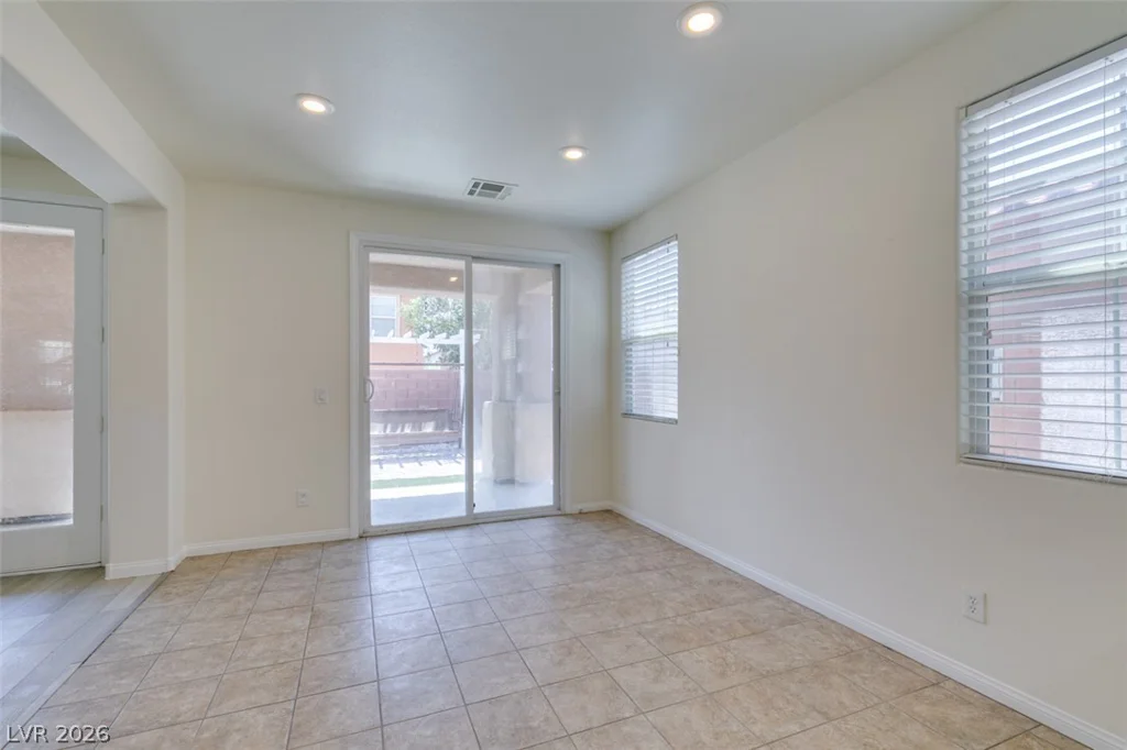 10006 Dancing Lasso, Las Vegas, NV 89178