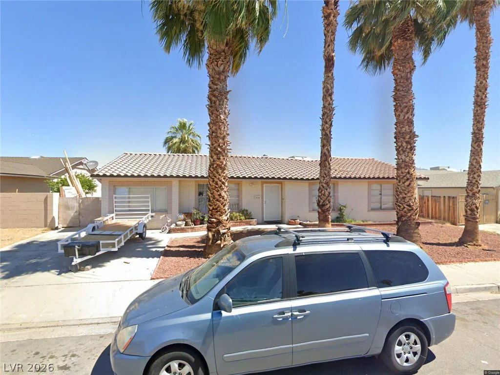 4684 Rochelle, Las Vegas, NV 89121
