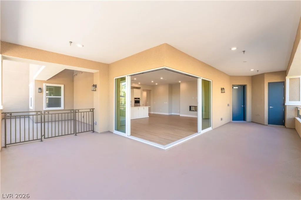 9132 Las Manaitas, Las Vegas, NV 89144