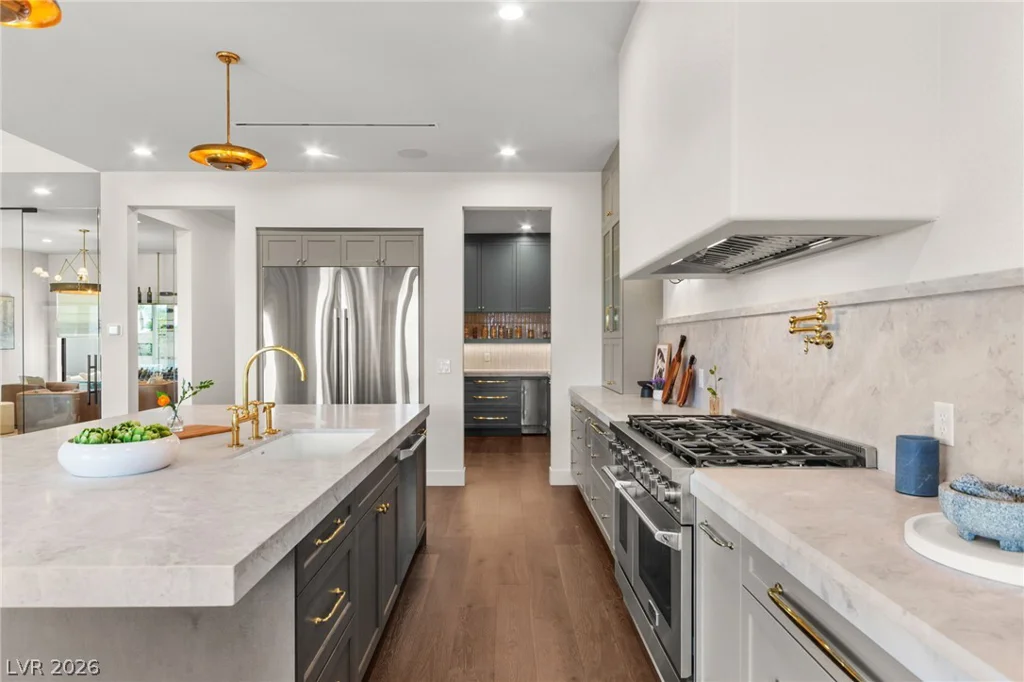8575 Stange, Las Vegas, NV 89129