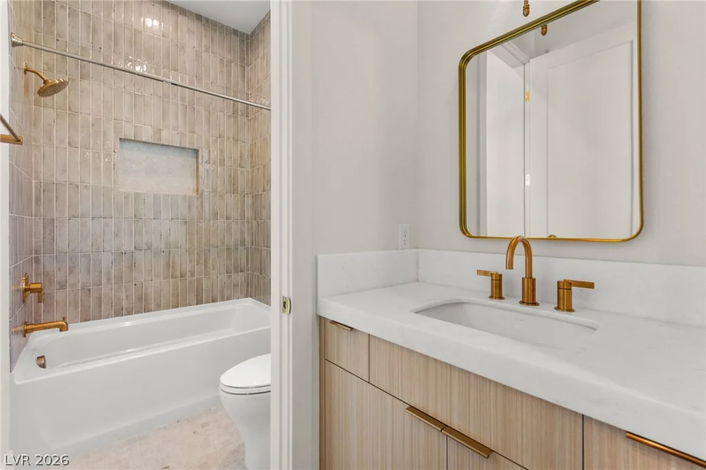 8575 Stange, Las Vegas, NV 89129