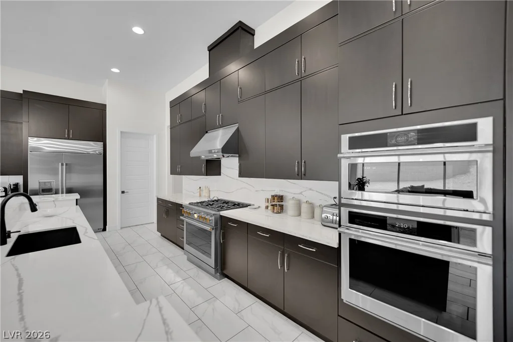 8835 Tenaya, Las Vegas, NV 89113