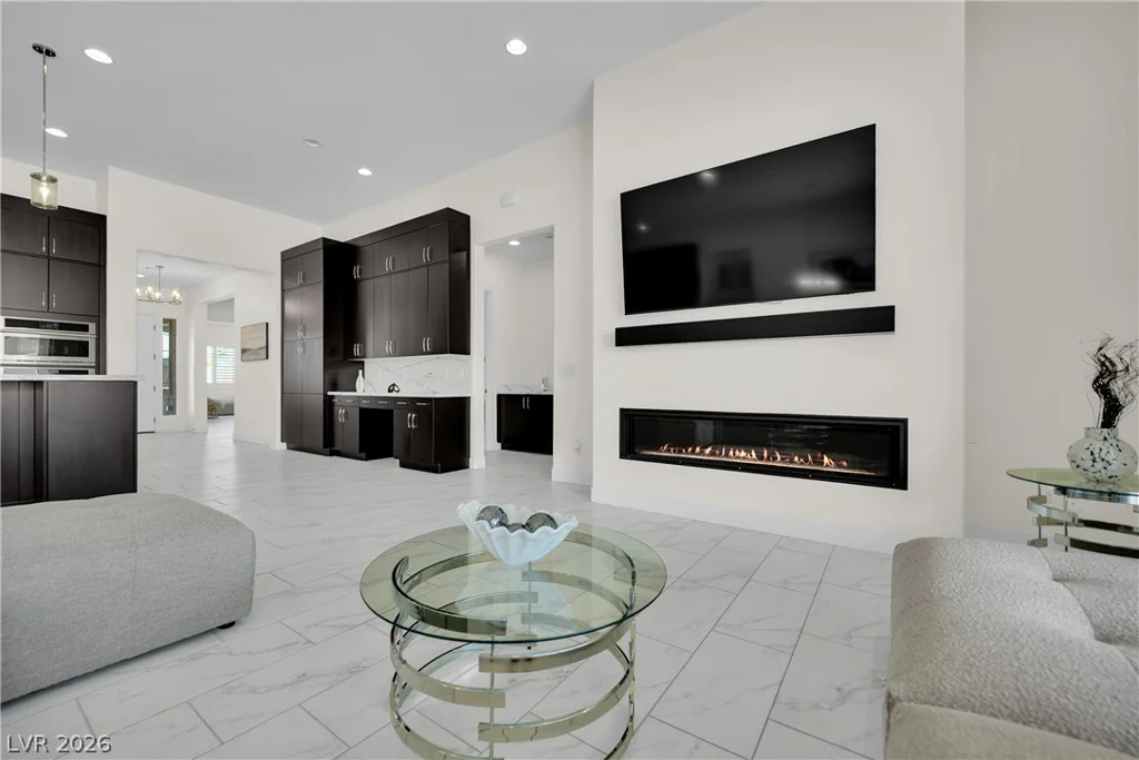 8835 Tenaya, Las Vegas, NV 89113