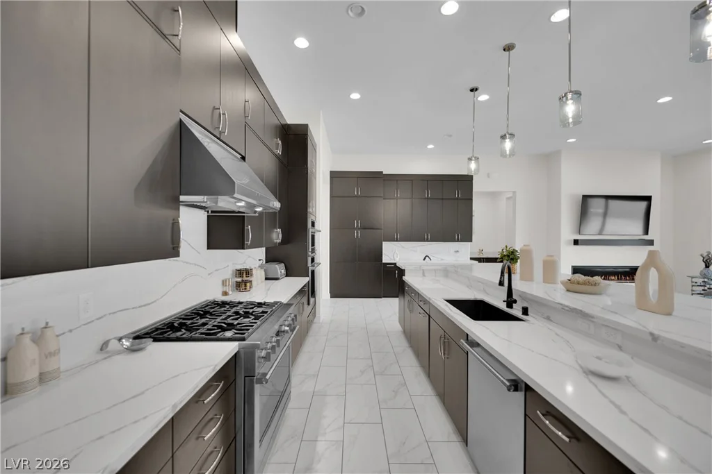 8835 Tenaya, Las Vegas, NV 89113