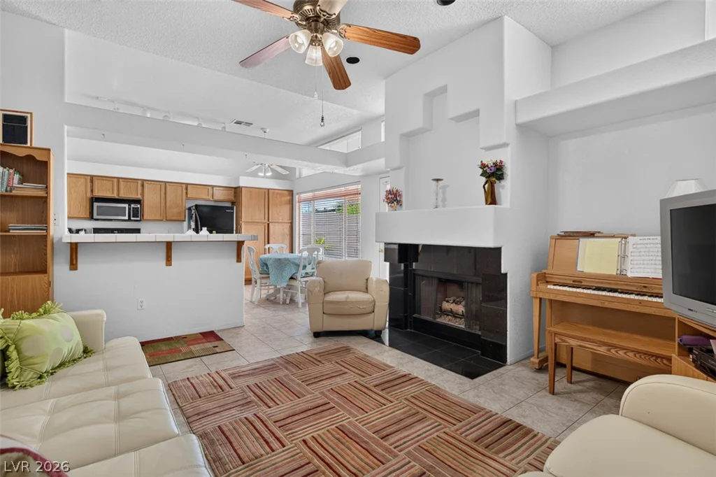 3519 Red Coach, North Las Vegas, NV 89031
