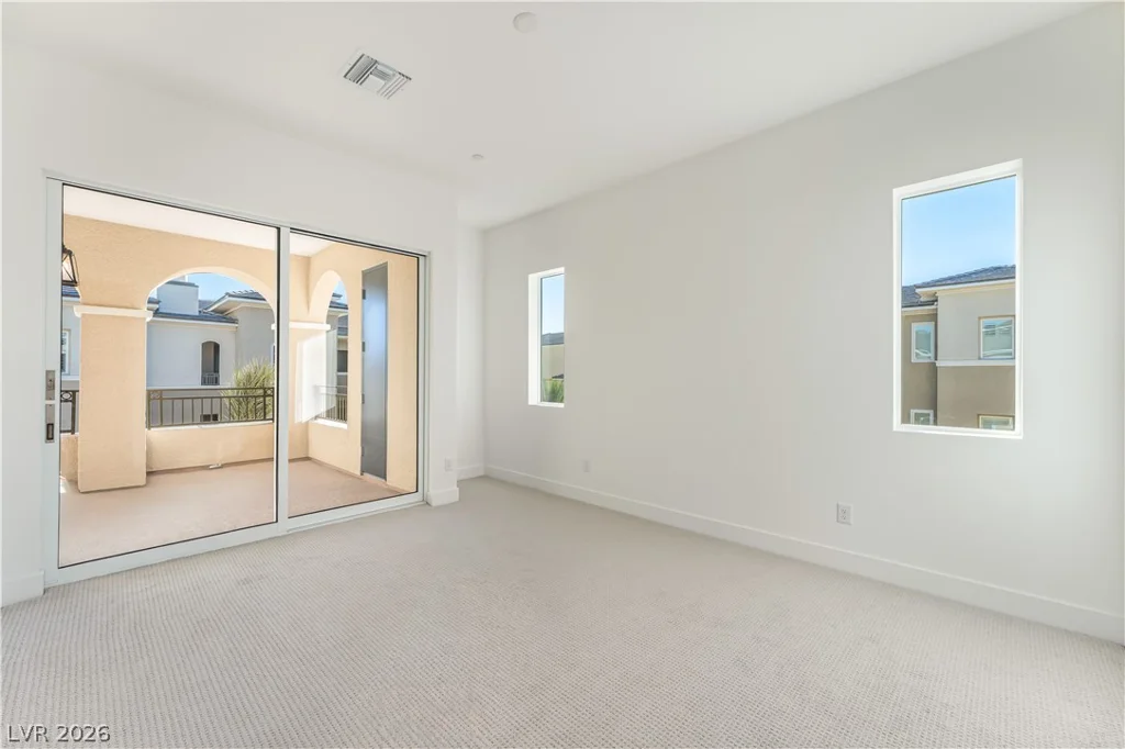 9132 Las Manaitas, Las Vegas, NV 89144