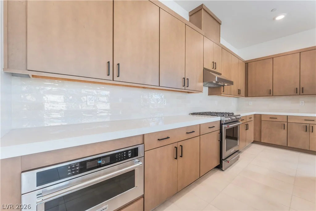 9132 Las Manaitas, Las Vegas, NV 89144