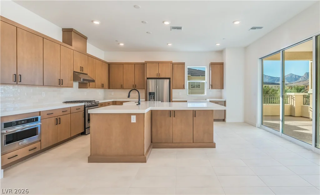 9132 Las Manaitas, Las Vegas, NV 89144