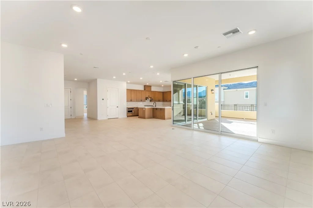 9132 Las Manaitas, Las Vegas, NV 89144