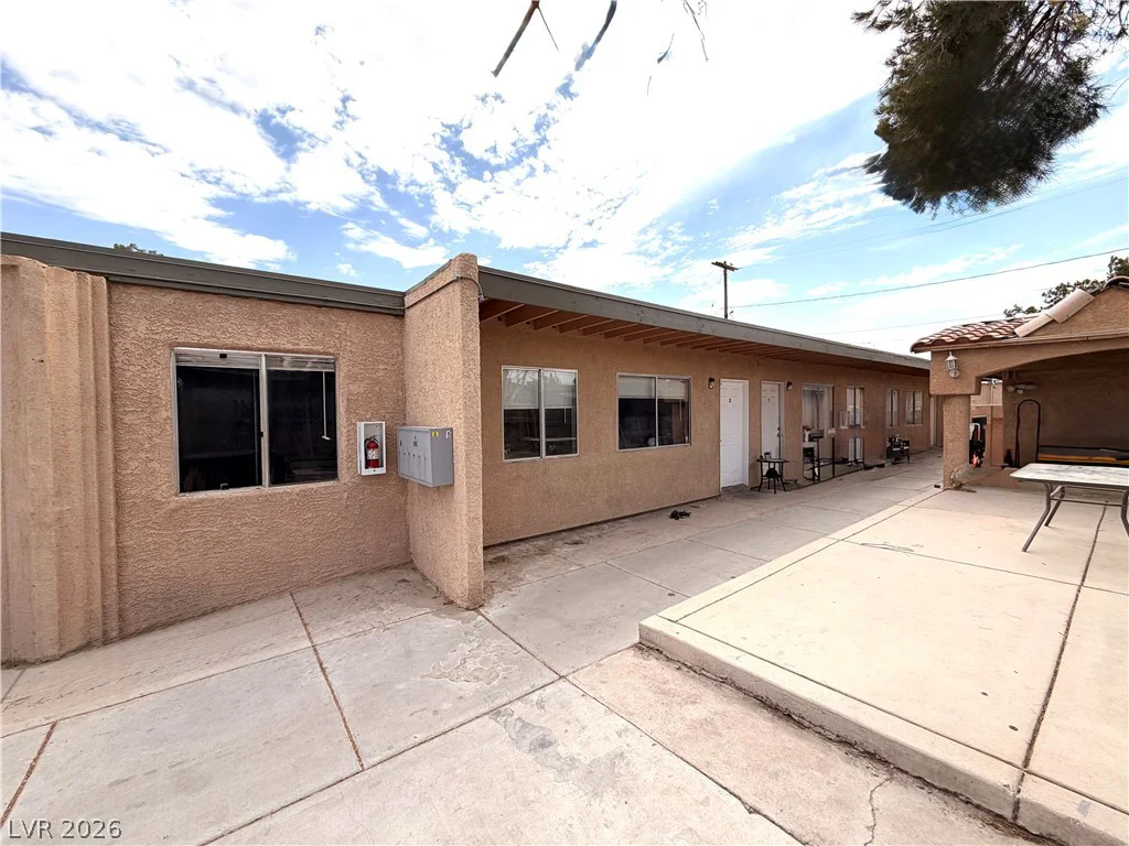 1967 Linn, Las Vegas, NV 89156