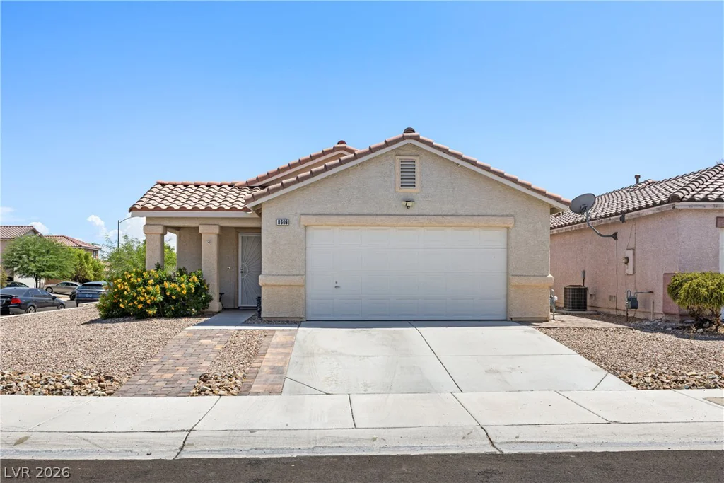 8609 Majestic Pine, Las Vegas, NV 89143