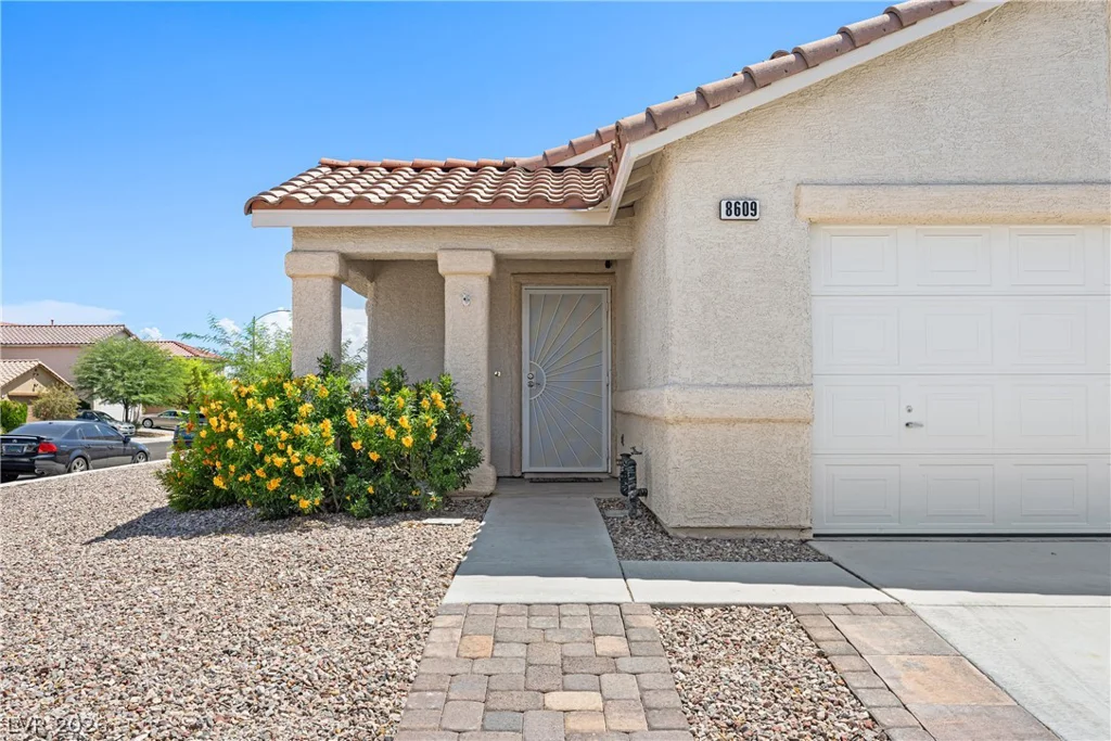 8609 Majestic Pine, Las Vegas, NV 89143
