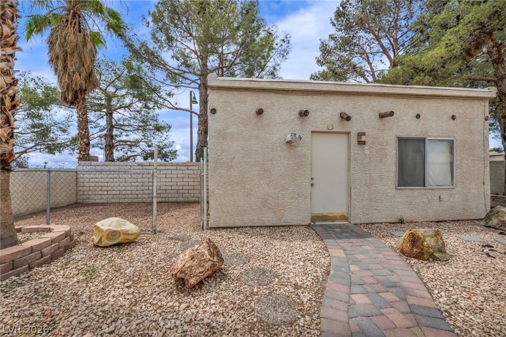 8601 Freeport, Las Vegas, NV 89117