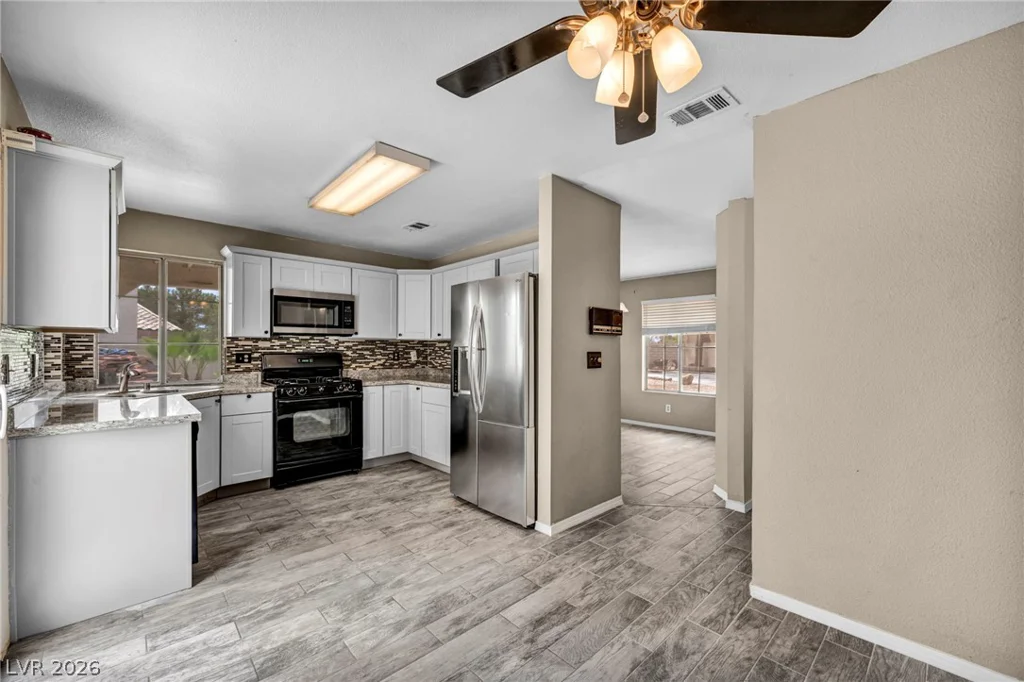 8601 Freeport, Las Vegas, NV 89117