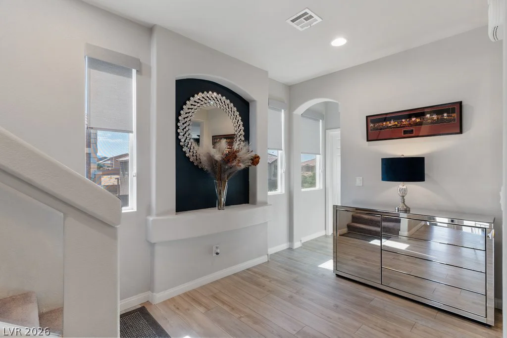 5910 Haleh, Las Vegas, NV 89141