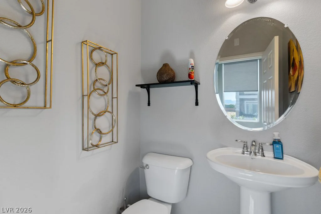5910 Haleh, Las Vegas, NV 89141