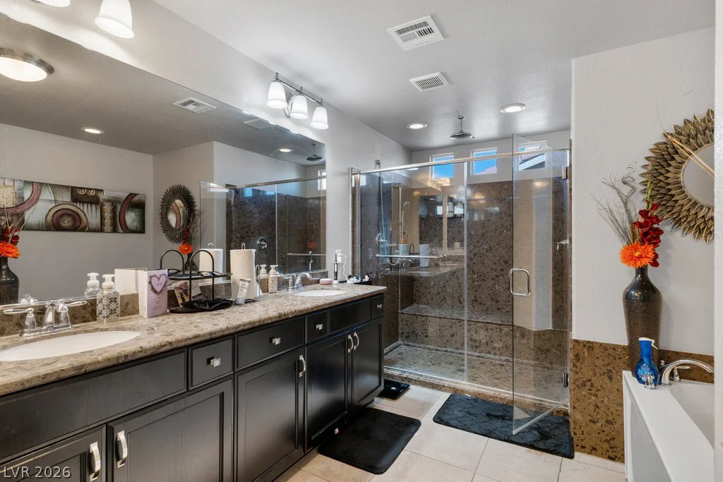5910 Haleh, Las Vegas, NV 89141