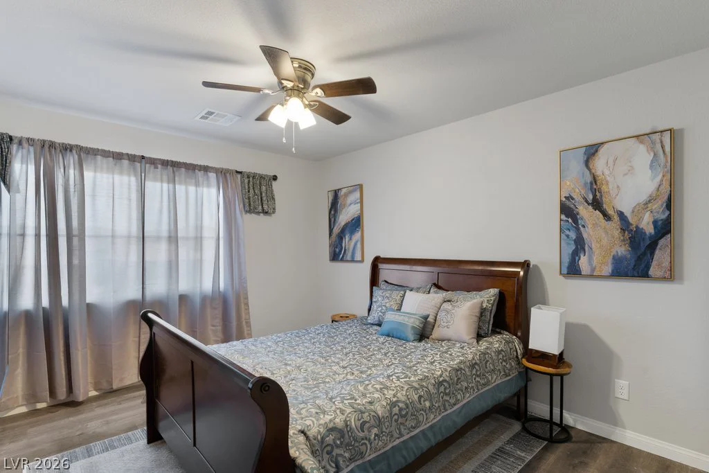 5910 Haleh, Las Vegas, NV 89141