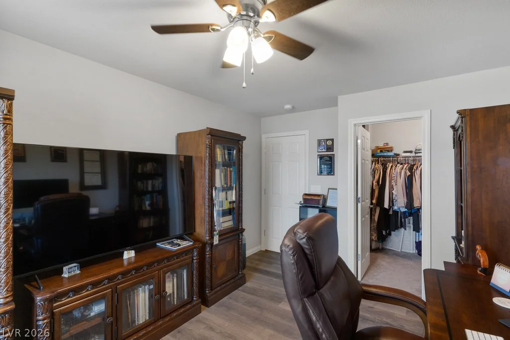 5910 Haleh, Las Vegas, NV 89141