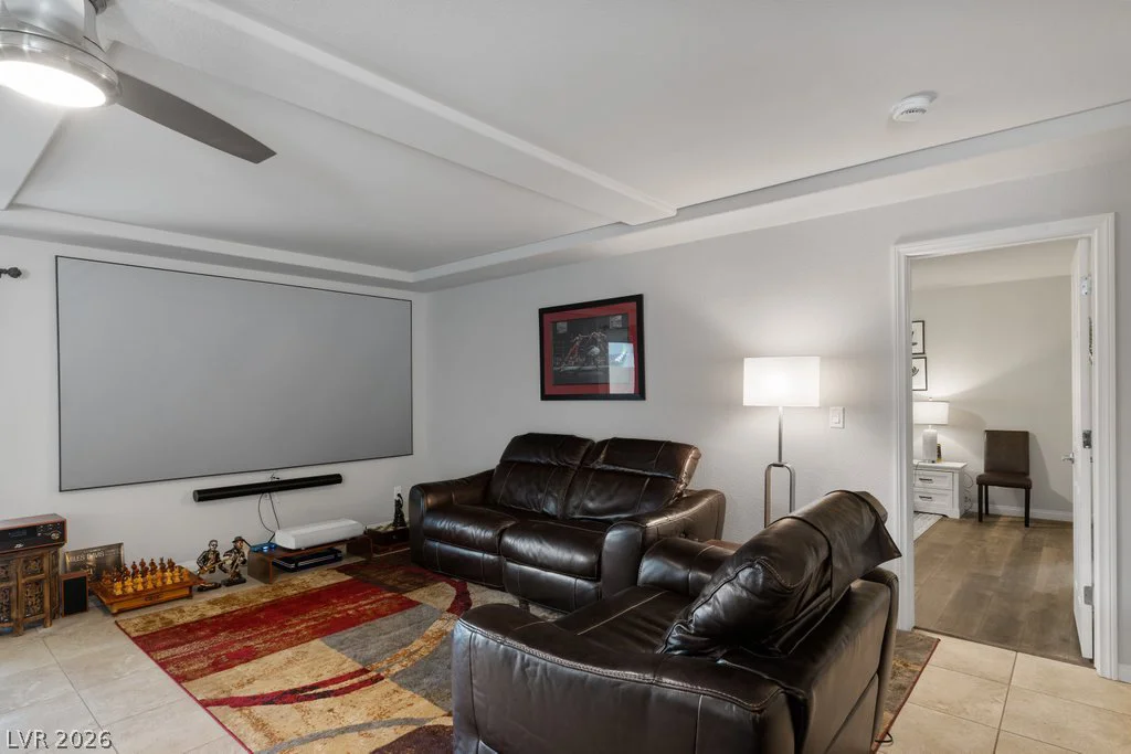 5910 Haleh, Las Vegas, NV 89141