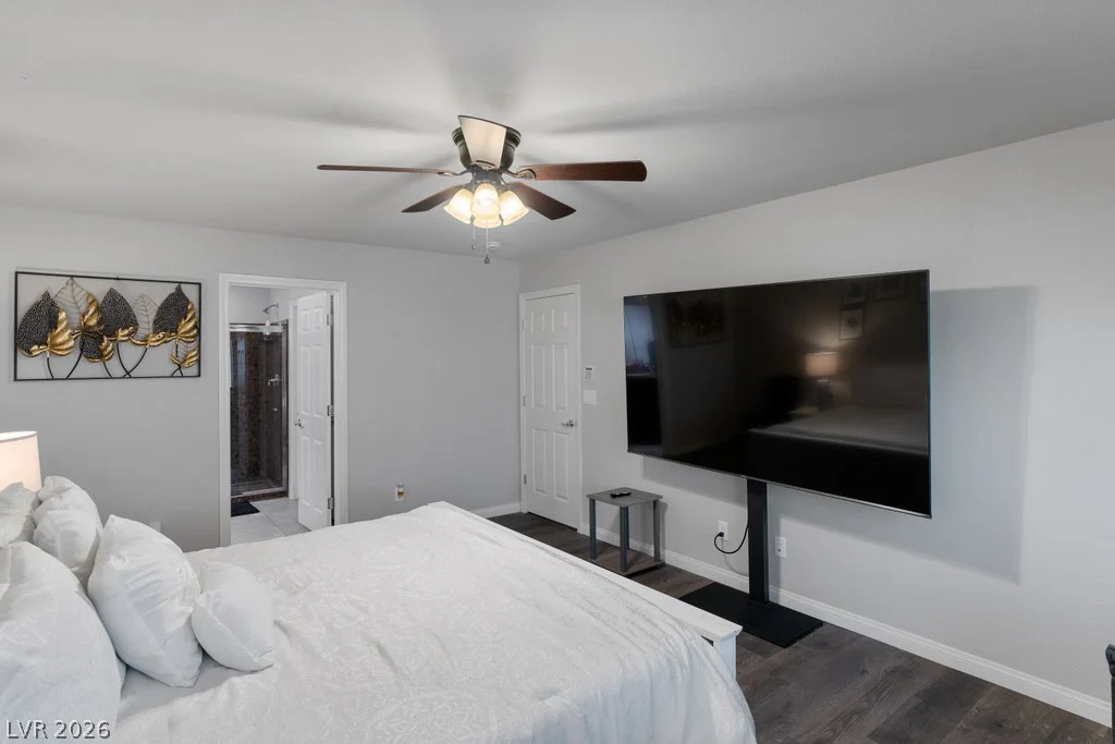 5910 Haleh, Las Vegas, NV 89141